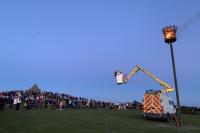 Cherry picker used to light Beacon 02.06.22