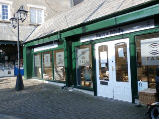 Unit 1 East End Stores